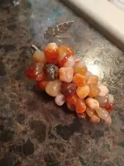 Vintage BROWN AGATE Cluster of Grapes MCM Stone Fruit Metal Leaves
