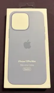 Apple Silicone Case with MagSafe for iPhone 13 Pro Max - Blue Fog