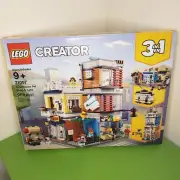 LEGO LEGO Creator: Townhouse Pet Shop & Café (31097)