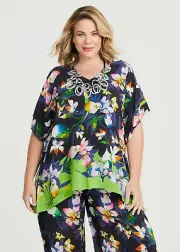 ts Taking Shape top Size 20 Natural Maddi V Neck style NWT
