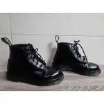 二手 正品DR.MARTENS 六孔黑 短靴