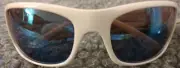 Foster Grant West Loop White Framed Mirrored Sunglasses 100% UVA-UVB S114