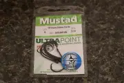 Mustad 39929NP-BN Ultra Point Size 3/0 2X Inline Wide Gap Circle Hooks Pack of 6