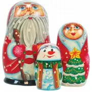 G.Debrekht Russia Nested Dolls Santa Family 3 Nest Doll 5 in.