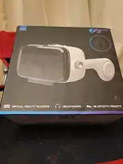 Ilive Virtual Reality VR Glasses w/Wireless Bluetooth Connection IVR77BDL NIB