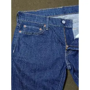 Levis，女用單寧窄管褲