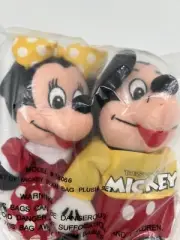 The Disney Store - 8" Mini Bean Bag Plush - Mickey and Minnie Mouse