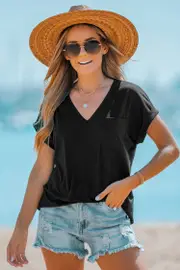 Cupshe Onyx V-Neck Short Sleeve Tee - Black,XS