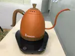 【BREWISTA ARTISAN】 細口壺，可控制溫度的咖啡手沖壺-600ML (橘色)贈蘇門答臘優質曼特寧半磅