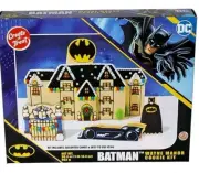 Create-A-Treat DC BATMAN Wayne Manor Mansion House Build Decorate Cookie Kit New