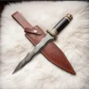 CUSTOM HANDMADE BOWIE KNIFE WITH BEAUTIFUL HANDLE INCULDED LEATHER SHEET.