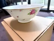 Royal albert Large Salad Bowl New Country Roses White