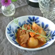 Blue leaf salad bowl From Japan