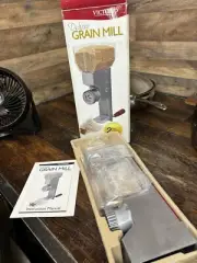 VICTORIO Deluxe Hand Crank Grain Mill With Clamp Base VKP-1024 NEW