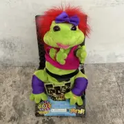 Frogz Rock It Rap It Ribbit Dances And Sings “Maniac” Gemmy 2005