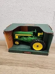 1997 ERTL 1/16 Diecast John Deere Model 720 Row-Crop Tractor #5007