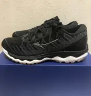 Mizuno Women's Wave Sky 4 Waveknit ( Black ) Running Shoe Size 7.5 ( J1GD208449)