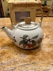 Noritake Gourment Harvest 2 Qt. Porcelain Enamel Teapot Kettle New