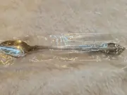 Oneida Stainless "Brahms" Feeder Spoon