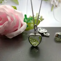 在飛比找蝦皮購物優惠-Olivine Peridot Pendant 18MM 橄