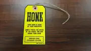 FORD MUSTANG STEERING WHEEL RIM BLOW HORN HONK SWING TAG & STRING