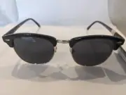Foster Grant Black 7 Gold Polarized Sunglasses 100% UVA/UVB FGMP 20 10
