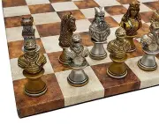 Medieval Times CRUSADE Gold Silver Busts CHESS Set w14.5 Caramel Faux Leather Bd