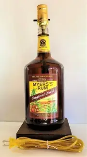 Myer's Rum Large 1.75L Liquor Bar Bottle TABLE LAMP Lounge Light with Wood Base