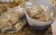 168 Woodworking SHAKER PEGS BIRCH 90 Mini's 1 3/4" x 1/2" x 1/4", 78 Medium