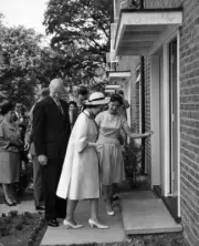Royalty - Queen Elizabeth II - Bracknell New Town 1962 OLD PHOTO 3