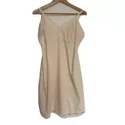 Vintage 1960's Fibremakers Nylon Slip Peach Size AU 18 New+ Tags Lingerie Lace