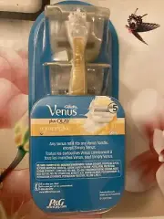 Gillette Venus & Olay Women's Razor, 1 Handle + 2 Razor Refills