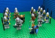 Lego CASTLE CROWN KNIGHT ARMY QTY 17 MINIFIGURES Minifigs Knights NEW