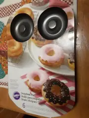 Wilton 6 Cavity Doughnut Donut Baking Pan