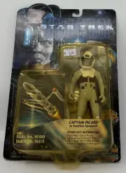 Star Trek- First Contact: Captain Picard in Spacesuit, Action Figure