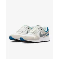 在飛比找momo購物網優惠-【NIKE 耐吉】休閒鞋 運動鞋 AIR PEGASUS 8