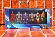 DC 6-Pack Justice League 4" Action Figures Batman Superman Flash Cyborg Aquaman