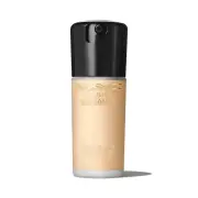 M.A.C Studio Radiance Serum-Powered Foundation 30ml, NC15