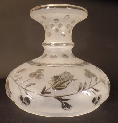 10" Fitter Hand Cut Copper Wheel Bell Flower Design Astral Glass Lamp Shade