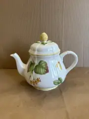 Villeroy & Boch Parkland Lidded Tea Pot Never Used Teapot Germany