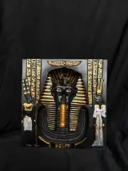 Tutankhamun Magician Egyptian Replica Eyes looking every side, Check the video