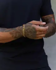 [REPUBLIK] REPUBLIK Men's Cuban Link Bracelet in Gold One Size Gold