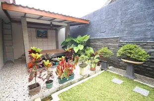 萊邦盆景旅館Rumah Bonsai Lembang