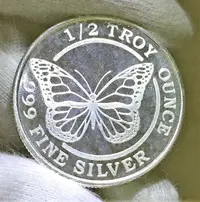 在飛比找Yahoo奇摩拍賣-7-11運費0元優惠優惠-«自由銀»Butterfly 蝴蝶銀幣 (1/2 toz) 