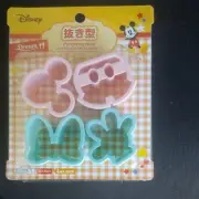 Daiso Disney Punching Mold Mickey & Minnie Mouse