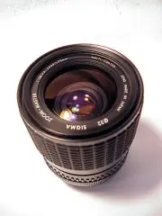 [New] 35-70mm F2.8-4.0 Sigma Lens | for Konica | Warr, IB caps Hood | Box | $45