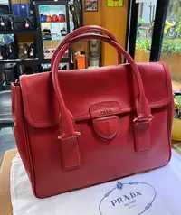 在飛比找Yahoo!奇摩拍賣優惠-美麗堡outlet精品  Prada   BN2147  防