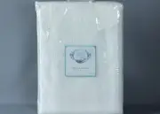 KEVIN O’BRIEN STUDIO WHITE HENNA Pattern 80% Cotton 20% Polly QUEEN Size