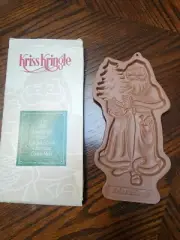 Longaberger 1991 Pottery Limited Edition Christmas Cookie Mold Kriss Kringle