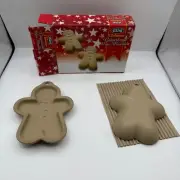 D.line Christmas Gingerbread Man Moulds set of 2 stoneware baking